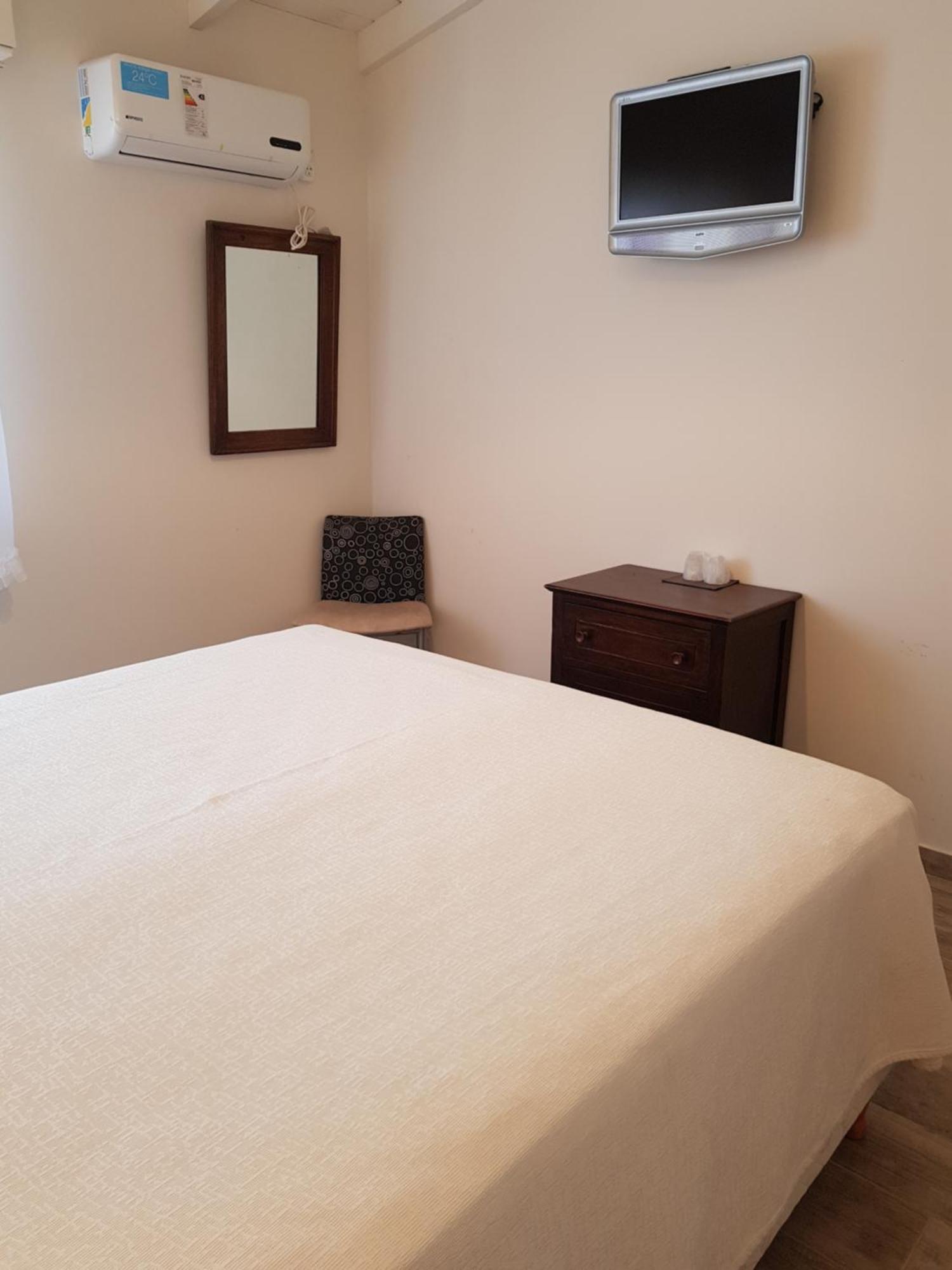 108 Y El Mar - Hotel Tejas Rojas Villa Gesell Rum bild