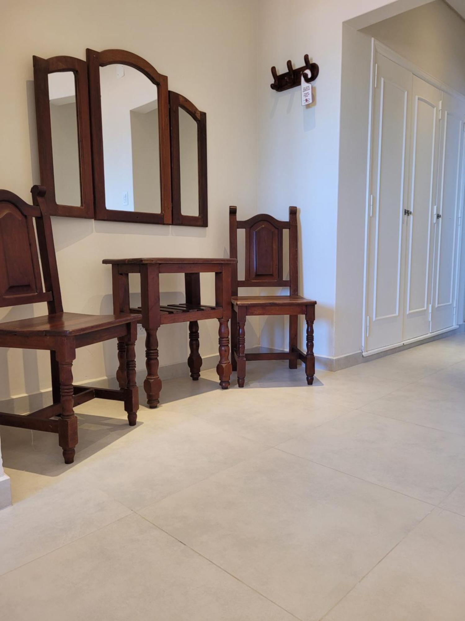 108 Y El Mar - Hotel Tejas Rojas Villa Gesell Rum bild