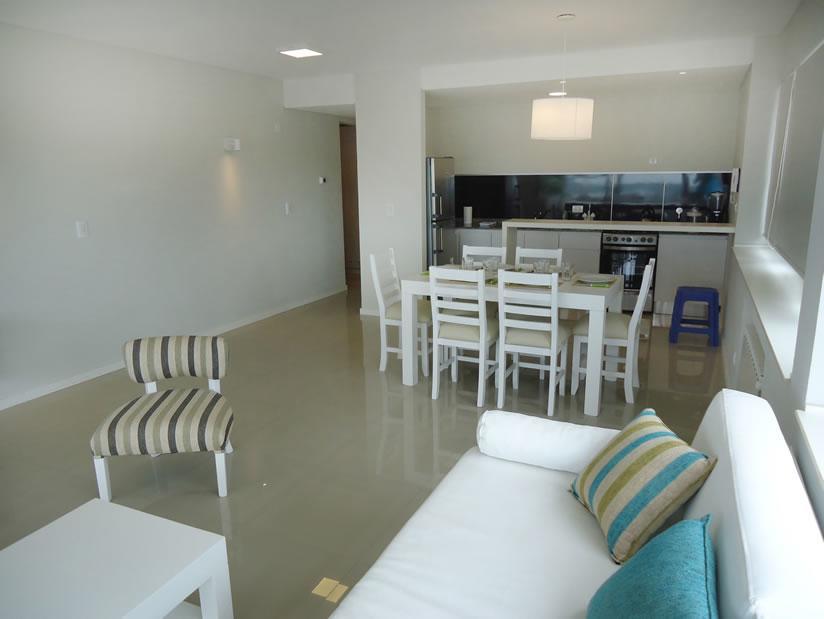 108 Y El Mar - Hotel Tejas Rojas Villa Gesell Exteriör bild