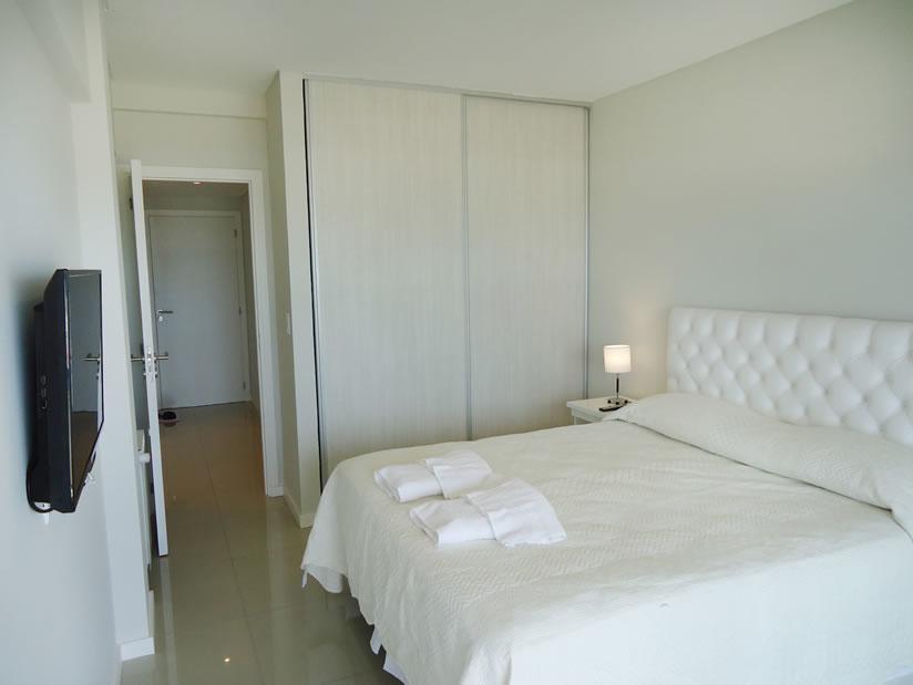 108 Y El Mar - Hotel Tejas Rojas Villa Gesell Exteriör bild